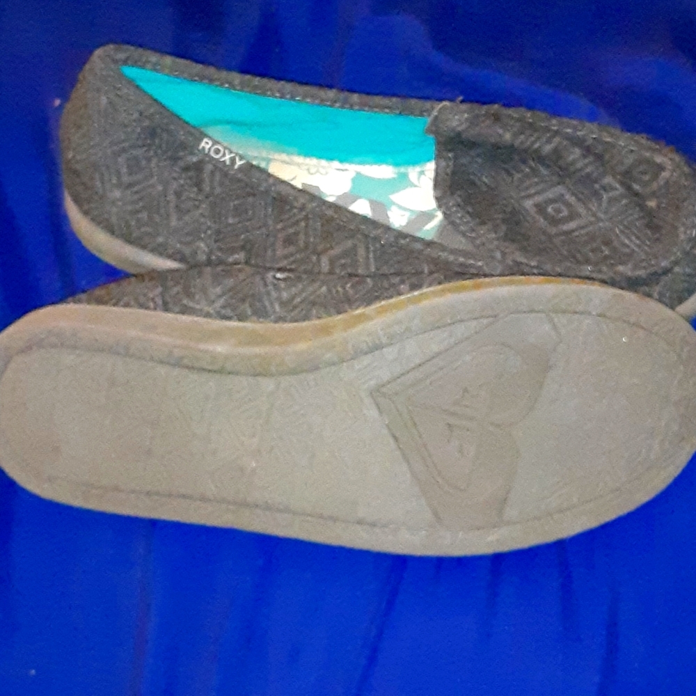 Grey Roxy Flats